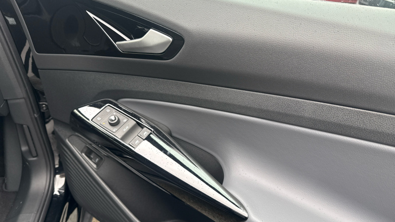 Volkswagen ID.5 210kW Match Pro 77kWh 5dr Auto Electric Coupe